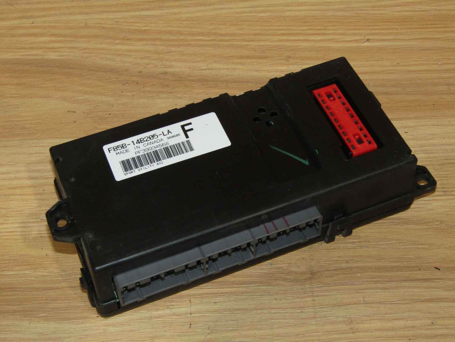 1997-1999 Ford Expedition OEM GEM module 97 98 99