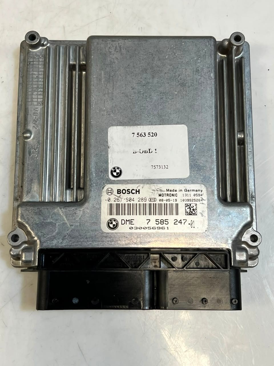 BMW 1 Series E81 E87 3′ E90 E91 Engine Control Unit ECU ONLY 7585247 OEM
