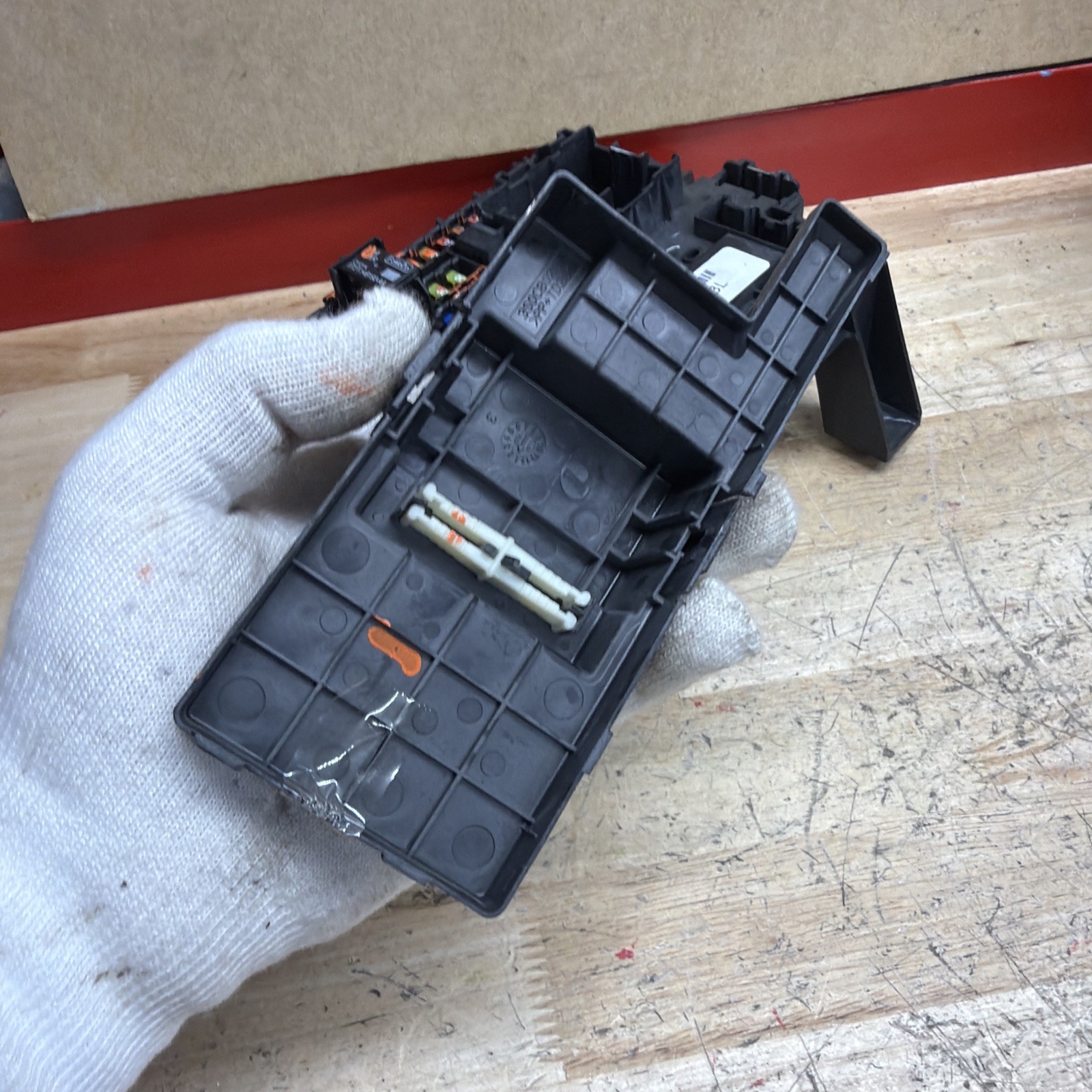 2011-2015 F150 MKX Edge Interior BCM Body Control Module Computer Cabin Fusebox