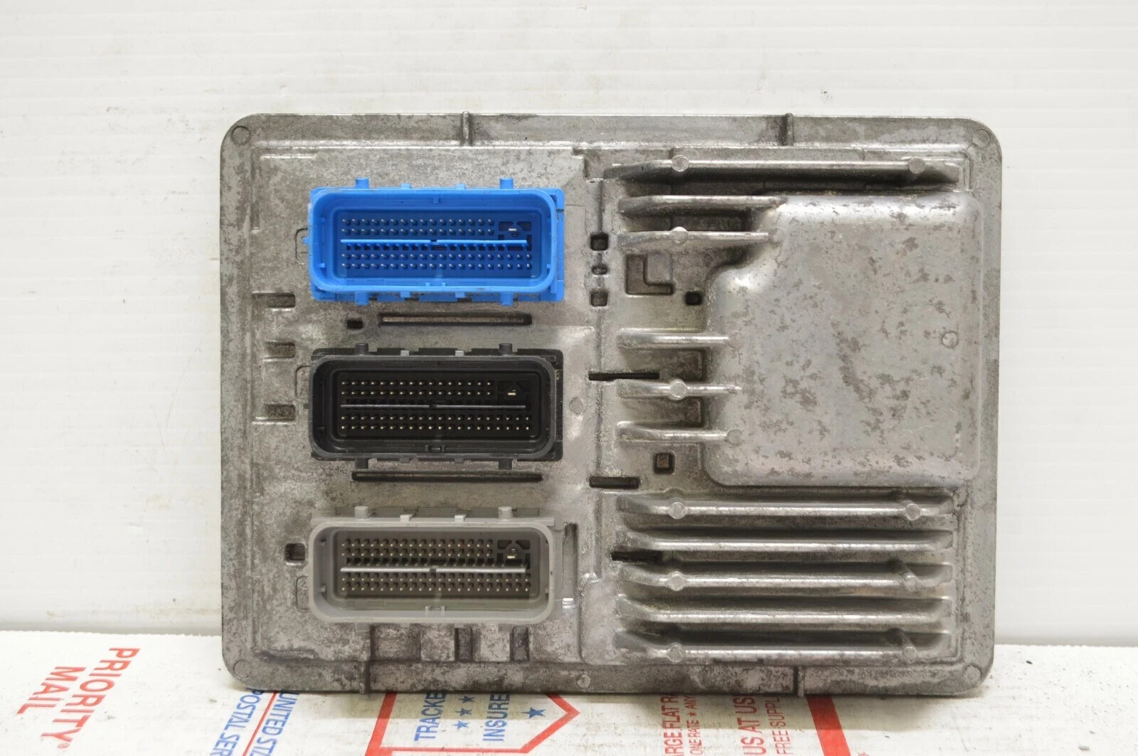 2018 2019 Chevrolet Equinox 12695198 Engine Control Module Unit Ecm L25 026