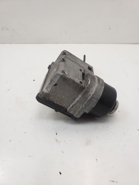 1995-1997 Ford Explorer Control Module Cruise Control Servo Assembly OEM 736443
