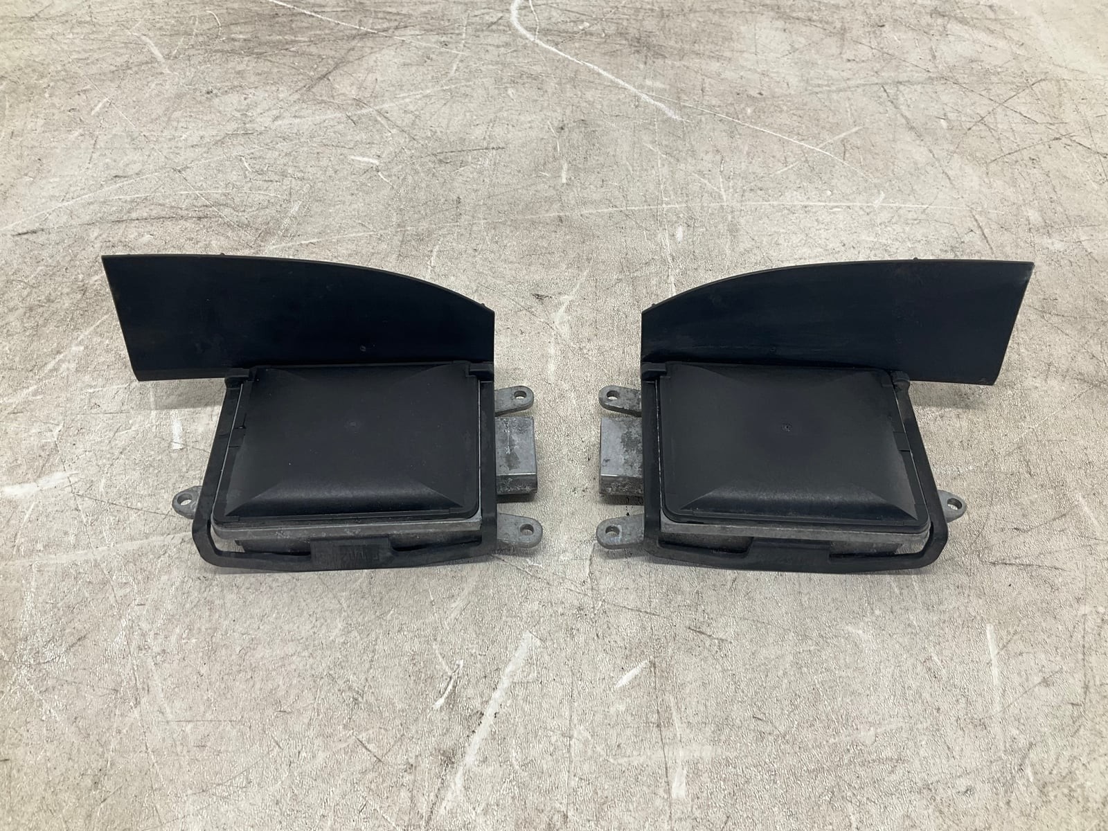 14-19 BMW 650i F06 GC Rear Right & Left Blind Spot Radar Sensor Module OEM CM