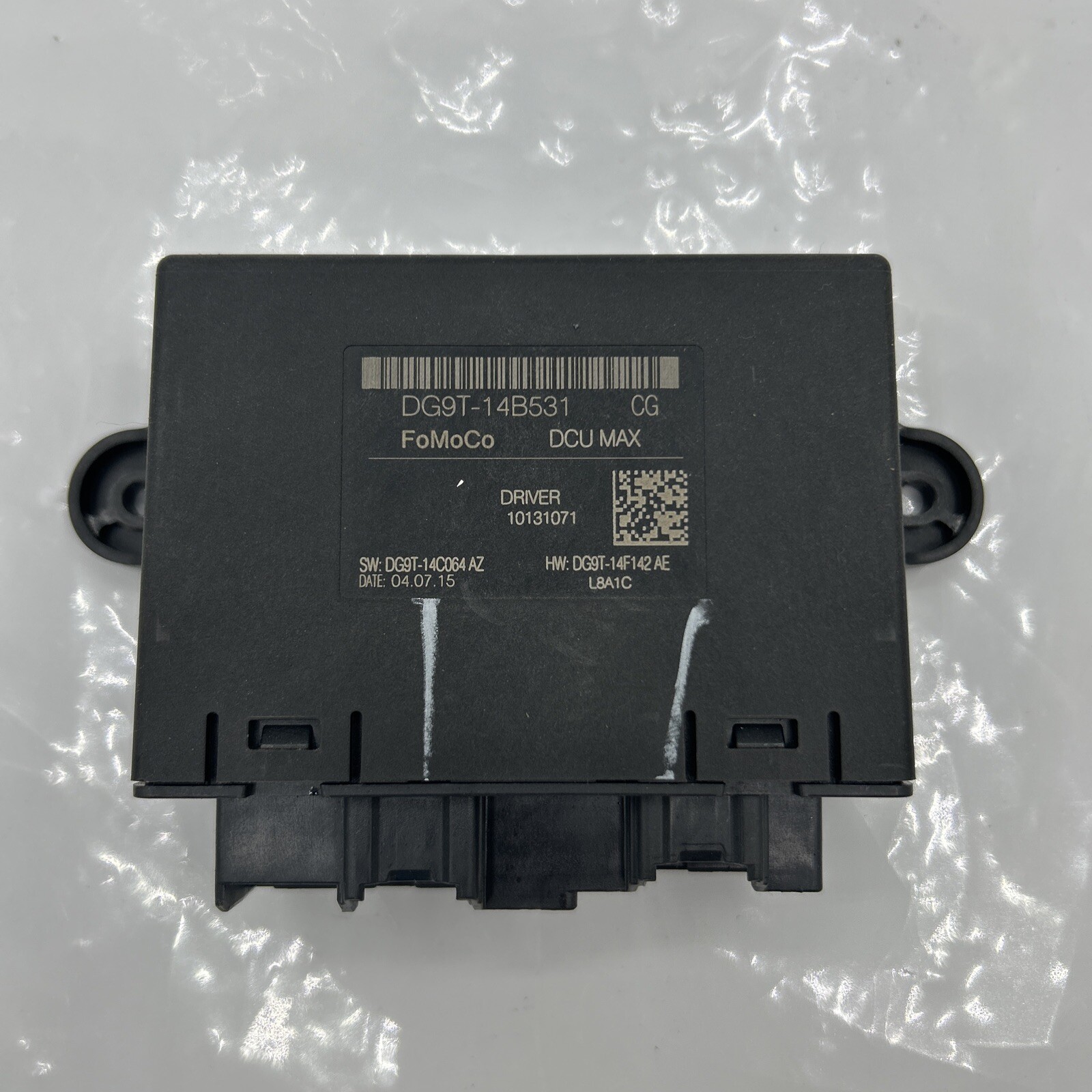 2013-2016 Ford Fusion FR LH Door Module DG9T-14B531-CG OEM