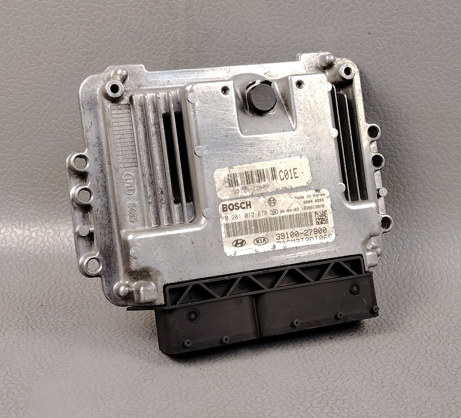 2006 2009 HYUNDAI SANTA FE CM 2.2L A/T ENGINE CONTROL MODULE ECU ECM 39100-27800