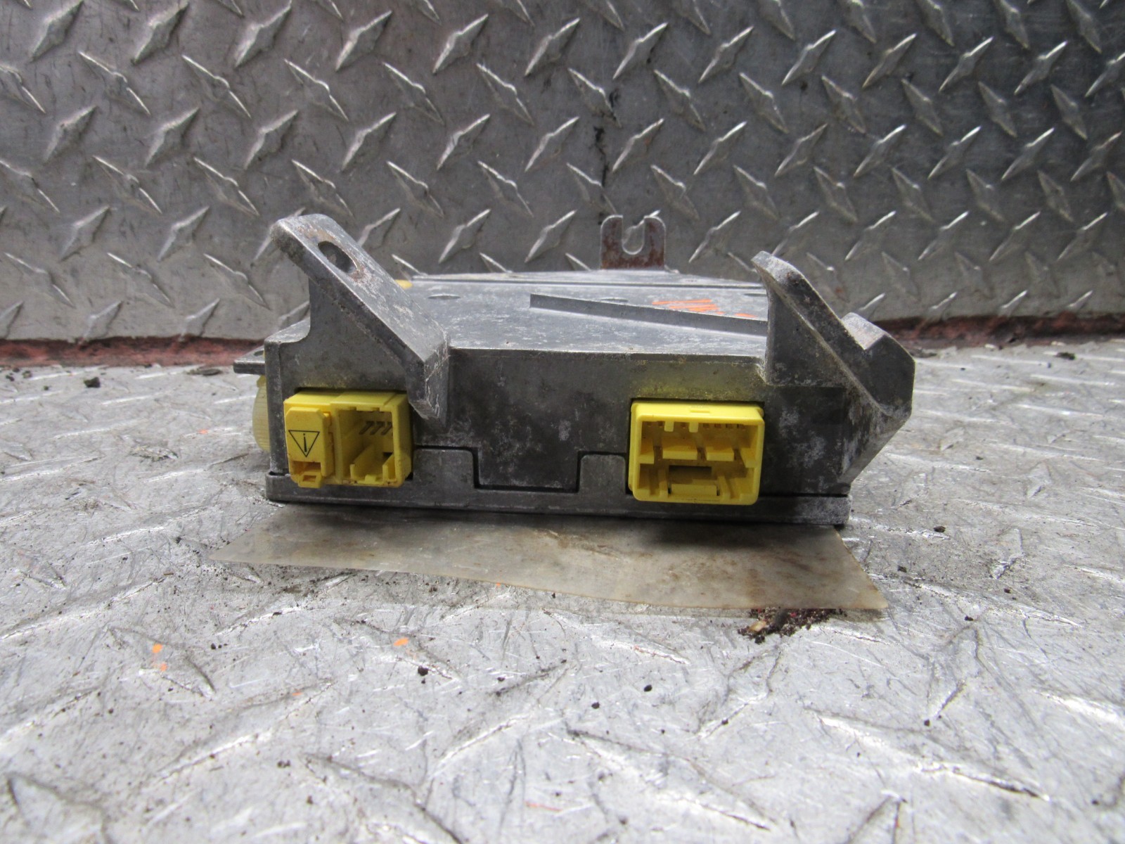 2000 HONDA ACCORD SEDAN CONTROL MODULE 77960-S84-A730-M3