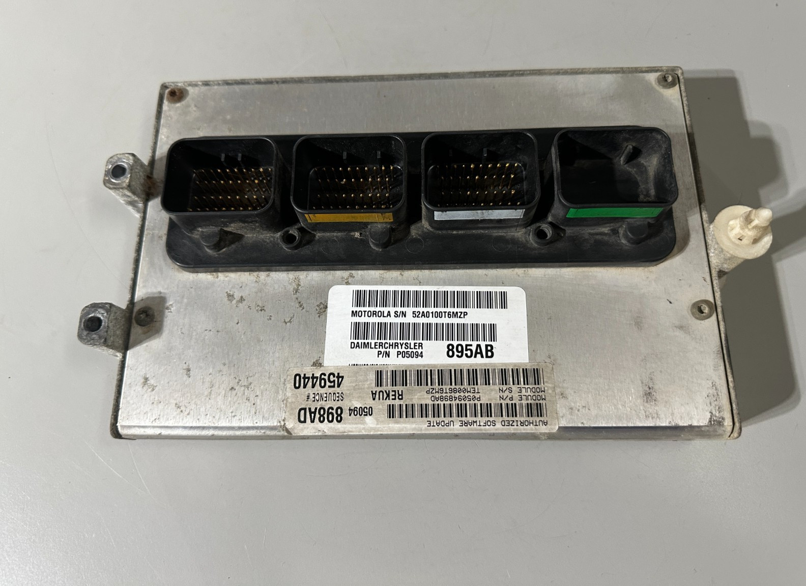 2006 Jeep Grand Cherokee 3.7L A/T Engine Computer Module ECU ECM PCM P05094895AB