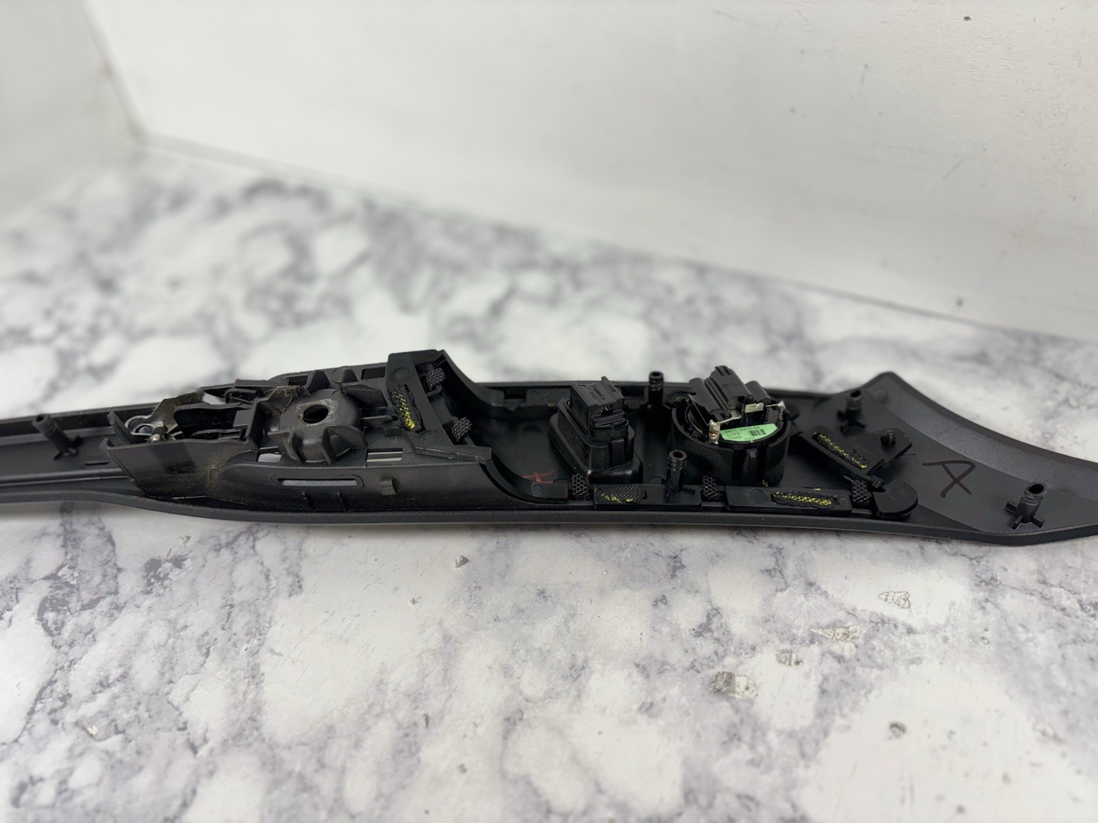 2013-2016 Ford Fusion Left Door Molding Interior Handle DS73 19B153 BA OEM