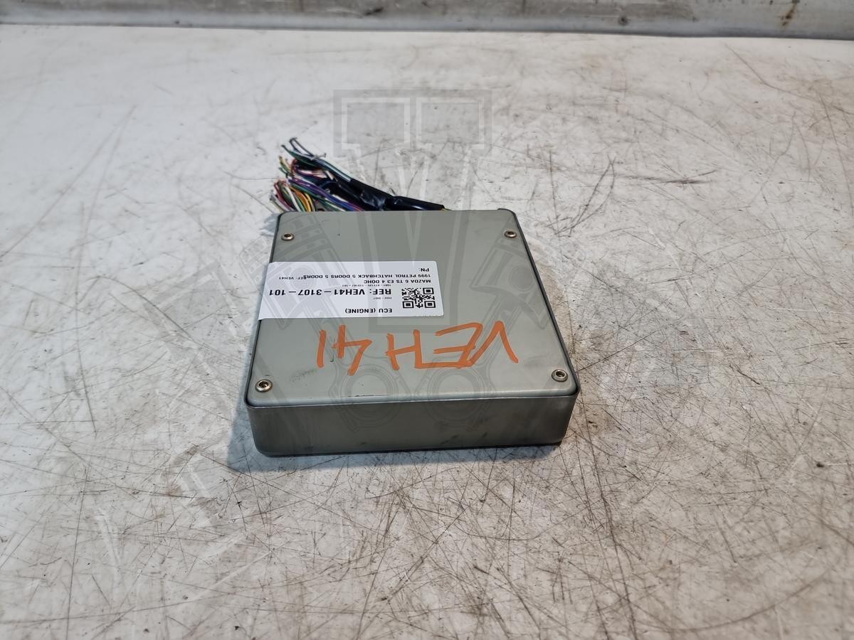 Mazda 6 Engine Control Unit ECU 2.0 Petrol 2007 MK1 GY Facelift LF1818881L