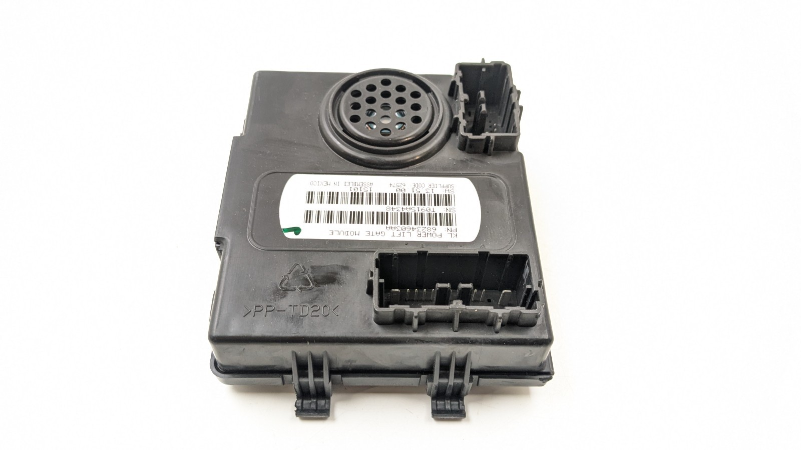 JEEP CHEROKEE KL MK5 POWER TAILGATE BOOT LID CONTROL MODULE ECU 68234603AA 2015