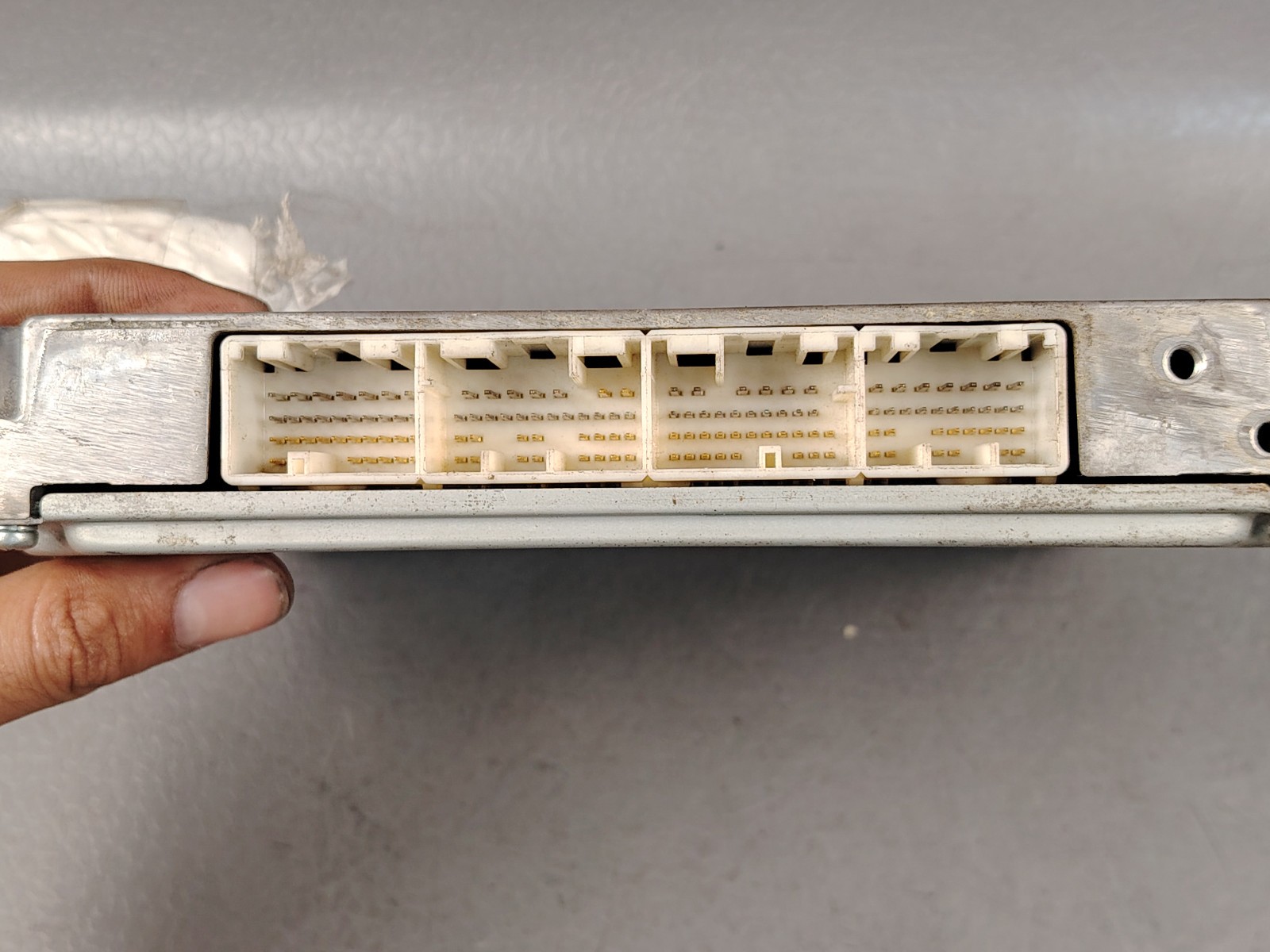 HINO ENGINE COMPUTER ECU ECM 89661-37800 A/T DUTRO XKU414 N04C-TN 2003 2011