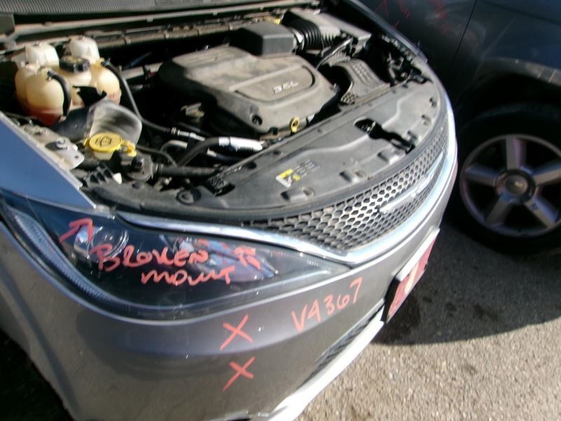 Engine ECM Electronic Control Module Gasoline Fits 17 PACIFICA 1961794