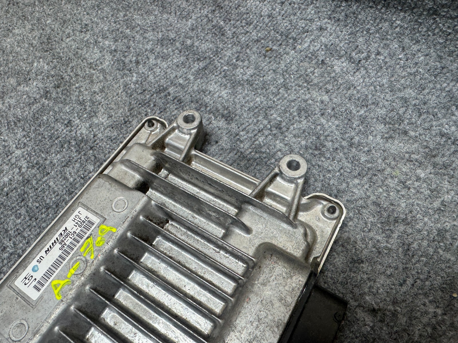 HONDA ACCORD HYBRID TOURING 18-20 ECM ECU ENGINE COMPUTER CONTROL UNIT OEM A-709