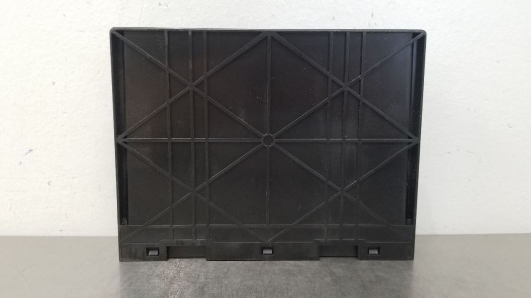 19 CHEVY SUBURBAN 1500 BODY CONTROL MODULE BCM 13529592