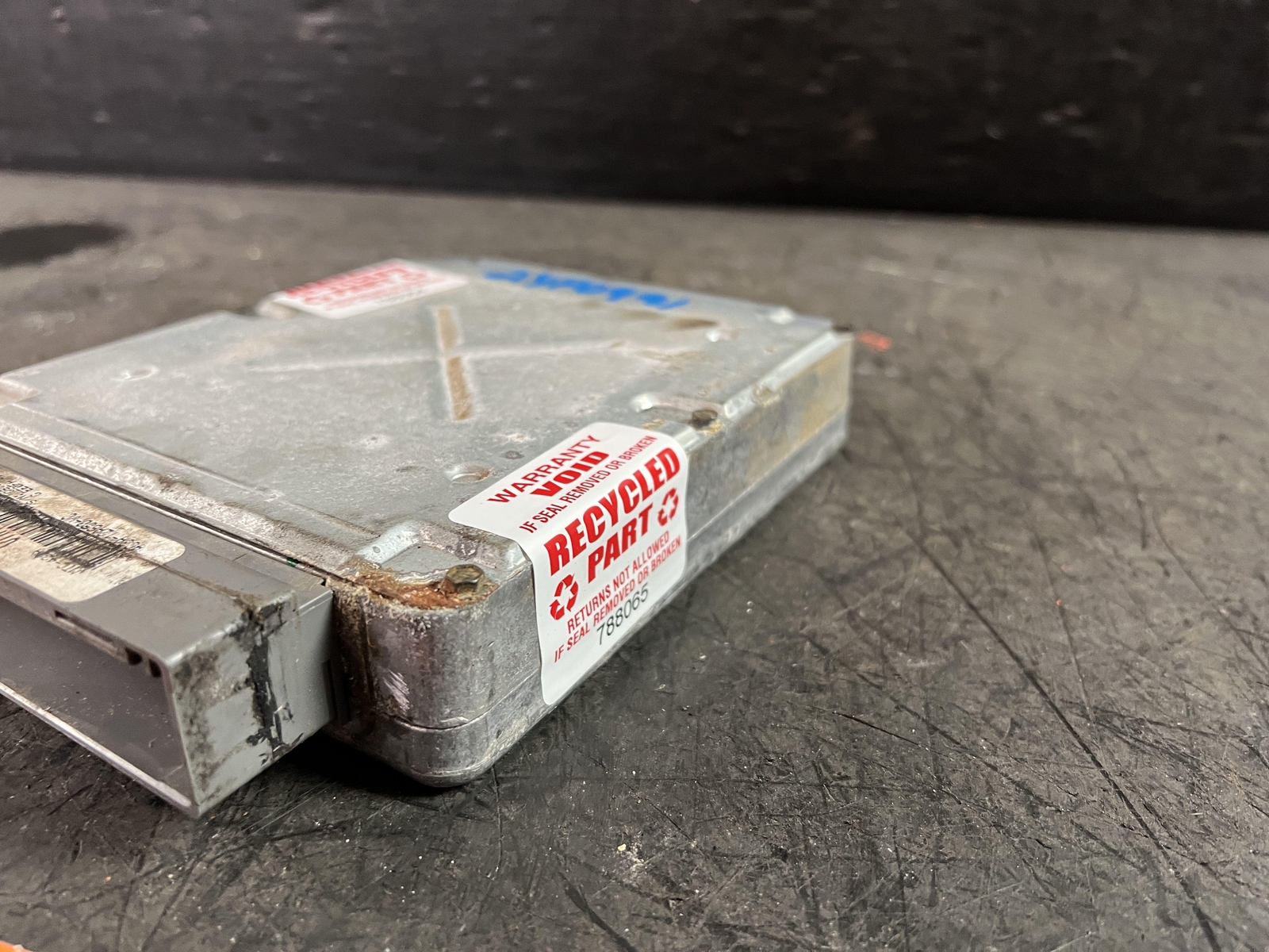 2004 F250 6.8 ENGINE MOTOR CONTROL MODULE COMPUTER ECM ECU ID 4C3A12A650VC