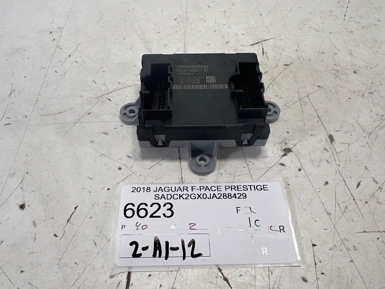 2017-2020 JAGUAR F-PACE FRONT RIGHT PASSENGER SIDE DOOR CONTROL MODULE UNIT OEM