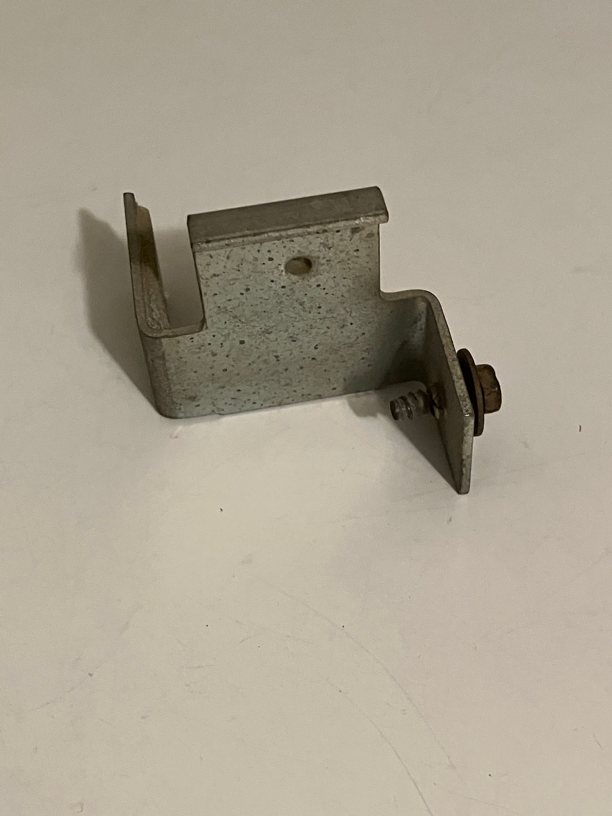 1984-86 FORD Truck F150 F250 F350 Bronco OEM Engine Computer PCM Metal Retainer