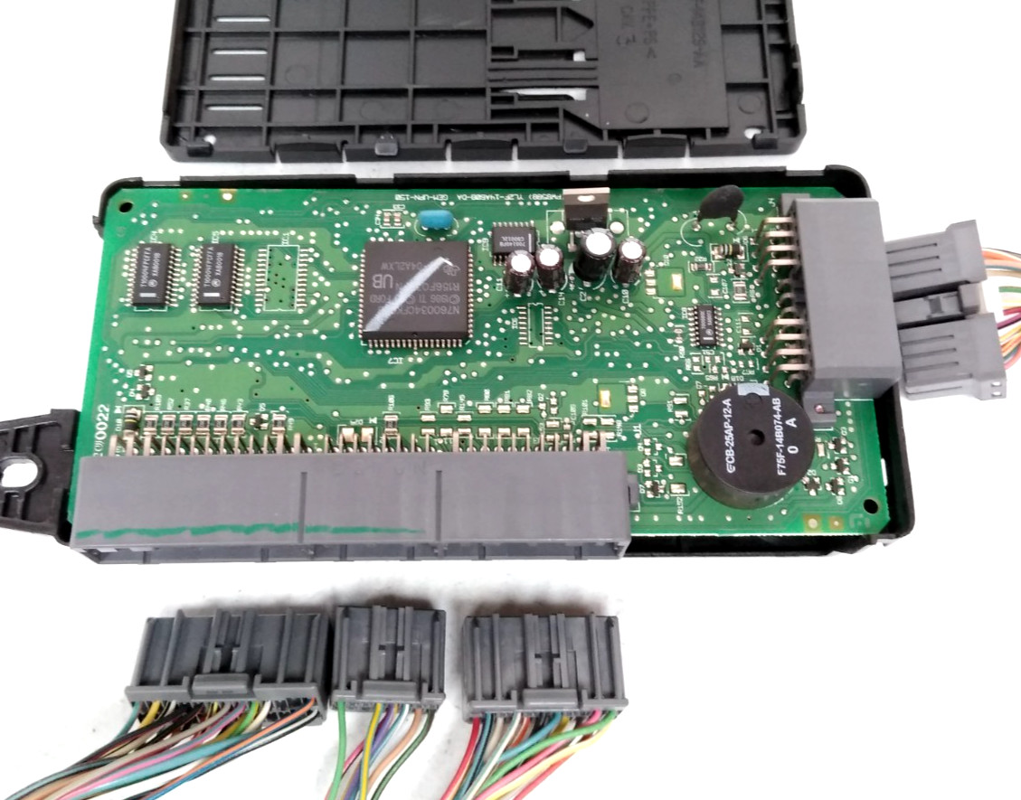 YL2T-14B205-BB Ford 2000 2001 Explorer Sport Trac 2wd GEM Control Module BCM W86