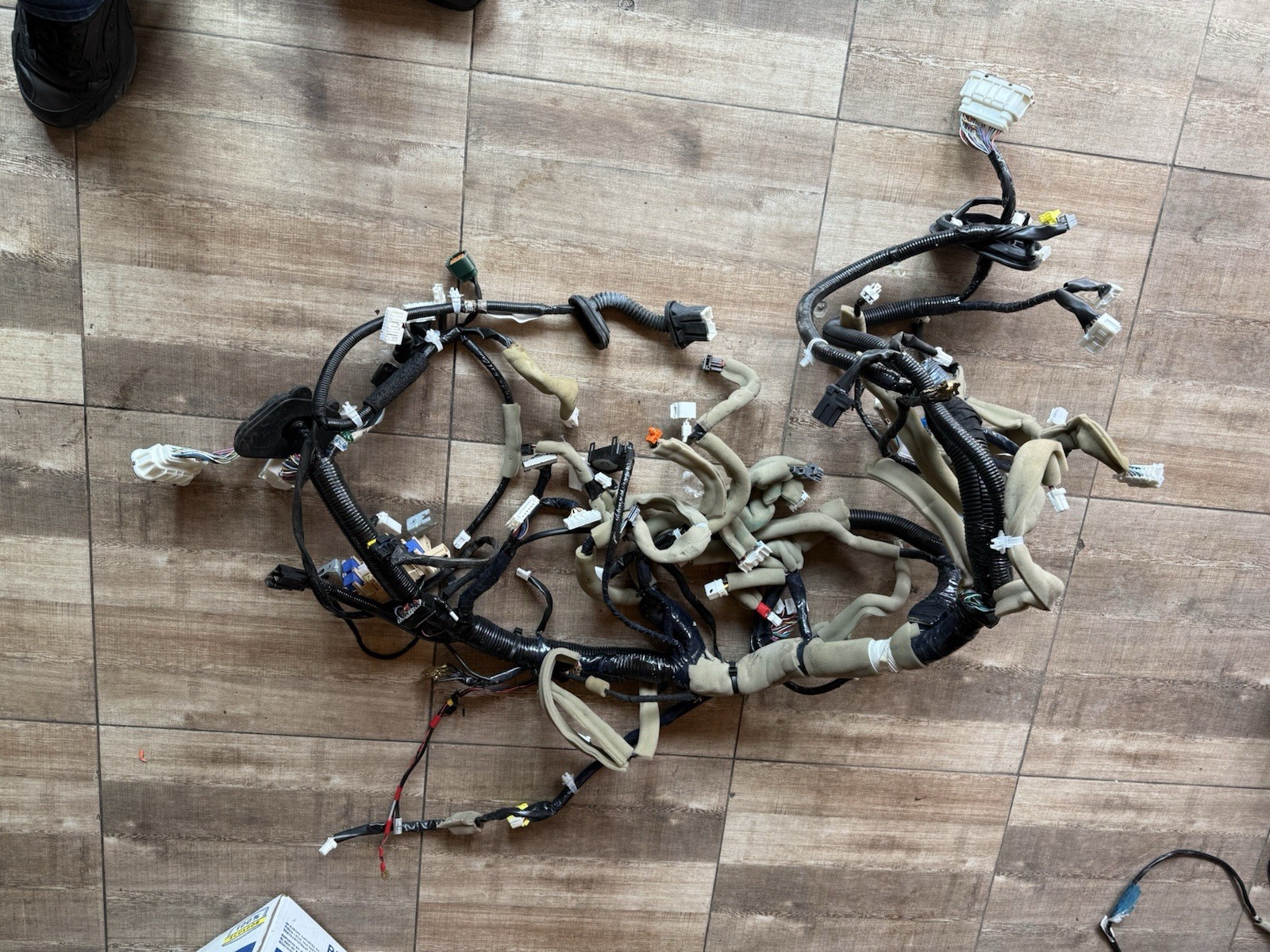 Nissan Leaf Interior Wiring Harness Front 240103NB0A OEM 2012 Warranty 60 days