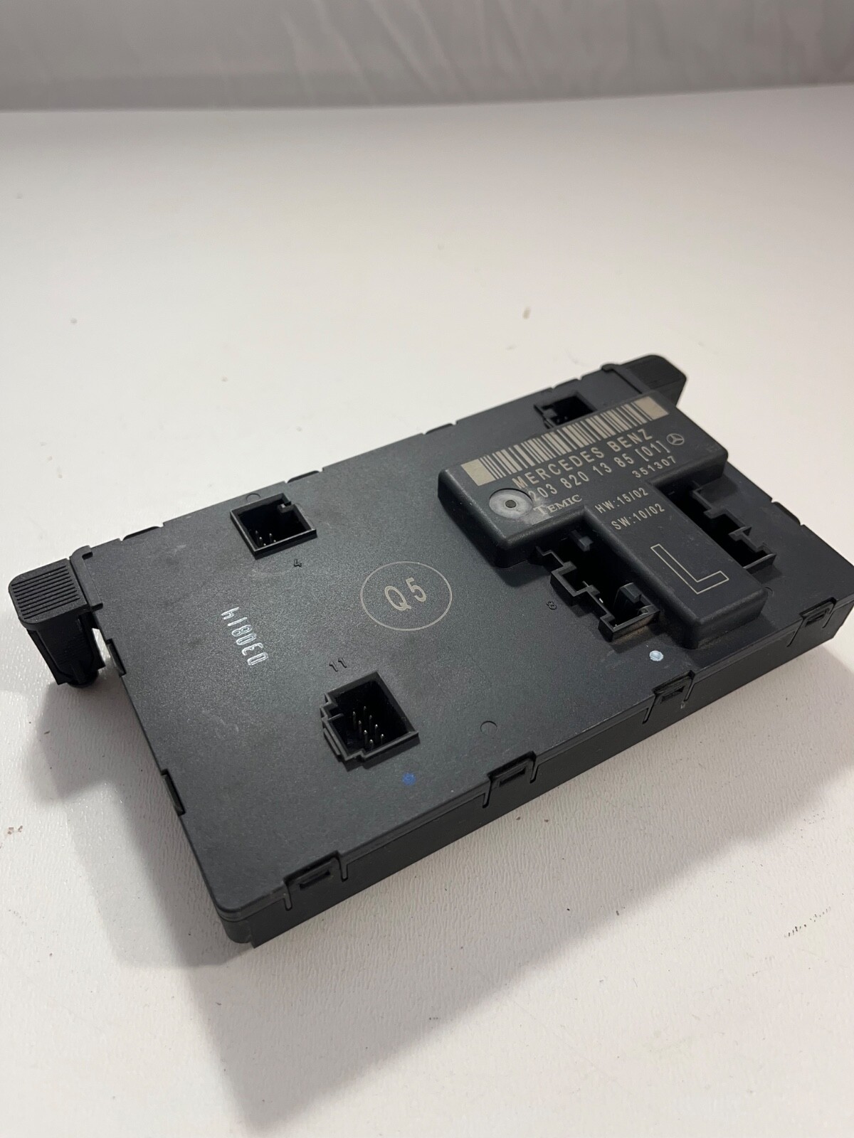 MERCEDES C Door Control Module Unit Front Left C Class W203 OEM A 2038201385