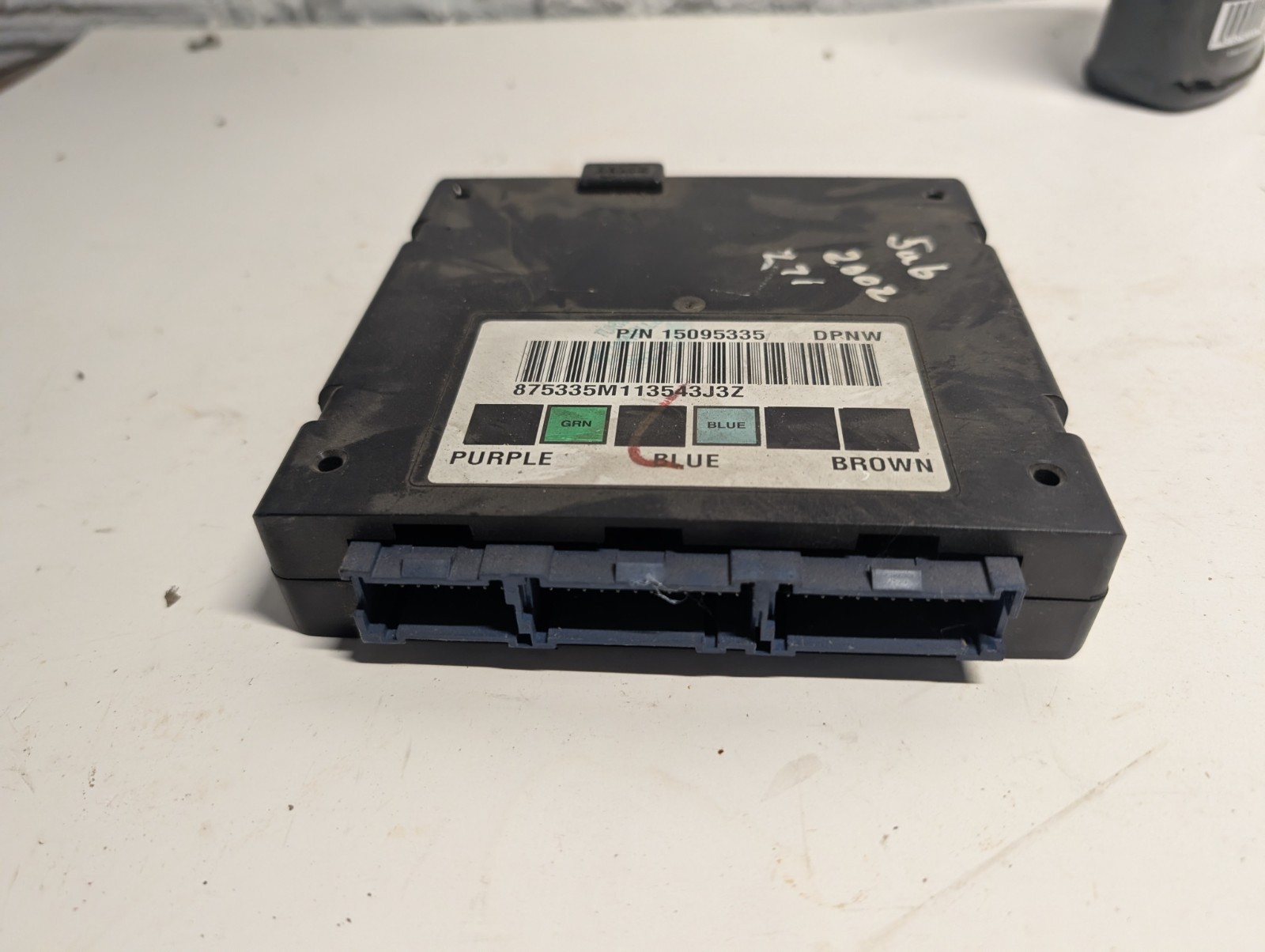 2000-2002 Chevrolet Suburban GMC 1500 Body Control Module BCM 15095335 OEM