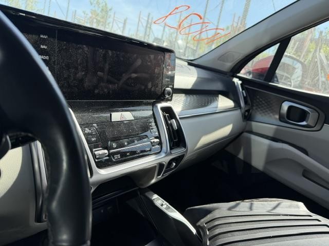 Receiver only Radio Audio fits: 2022 Kia Sorento