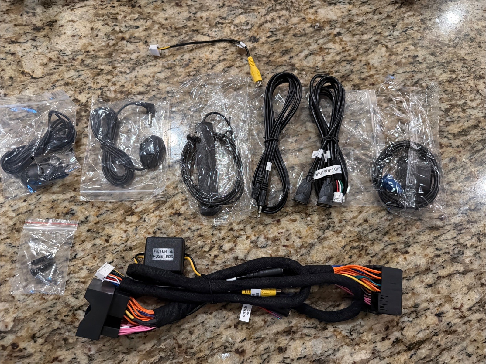 For BMW CIC Plug & Play retrofit Kit – 10570-CABLE-CCC.CIC.NBT New – Read Desc