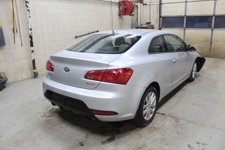 2015 Kia Forte Body Control Module BCM Chassis ECM 2334984