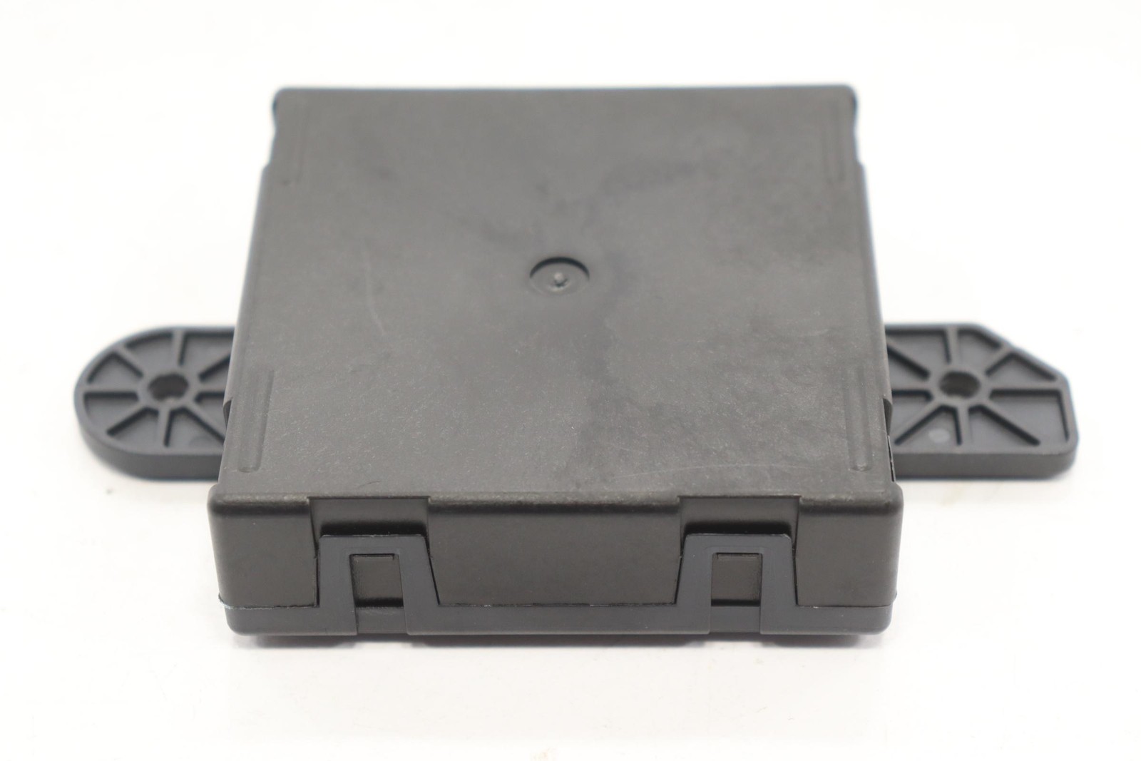 2014- 2022 JEEP GRAND CHEROKEE WK FRONT RIGHT DOOR CONTROL MODULE OEM 68316560AD