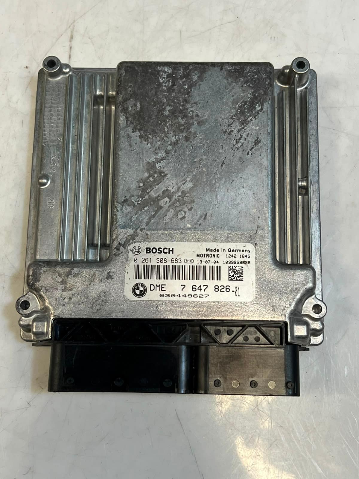 BMW 1′ 3 Series LCI E82 E87 E88 E90 Engine Control Unit ECU ONLY 7647826 OEM