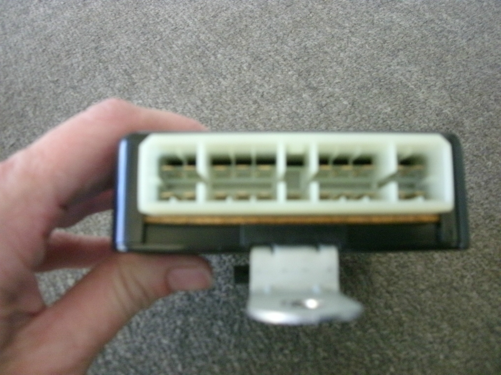 95 96 97 SEPHIA TIME CONTROL UNIT COMPUTER RELAY MODULE ECU OEM 0K20A-67-720E