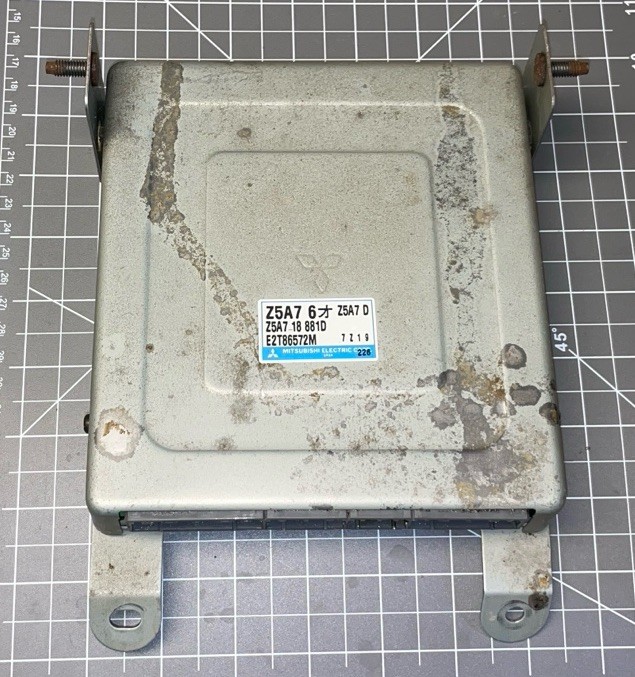 ✅ 97-98 Mazda Protege 1.5L AUto Engine Computer Module ECU ECM PCM Z5A7 18 881D