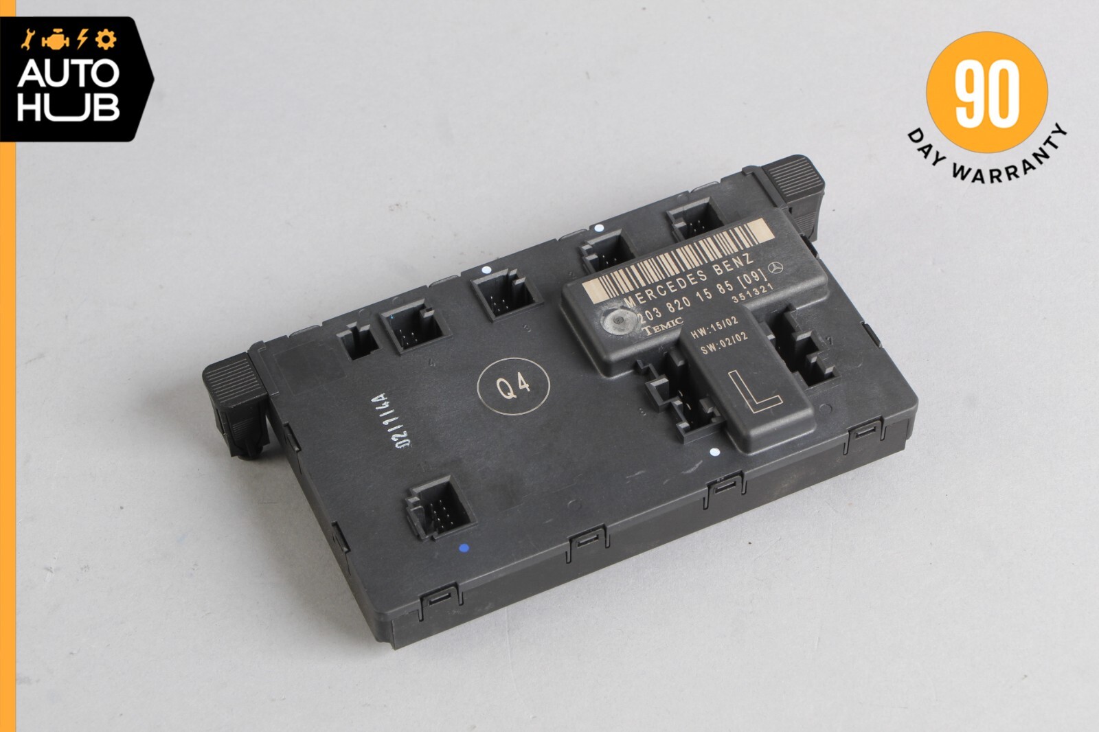 01-07 Mercedes W203 C32 AMG C280 Front Left Door Control Module 2038201585 OEM