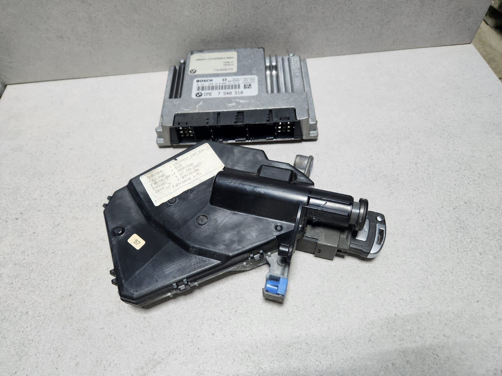 2004 BMW 735i E65 RIGHT HAND DRIVE Engine Control Unit 7540510 ECU SET