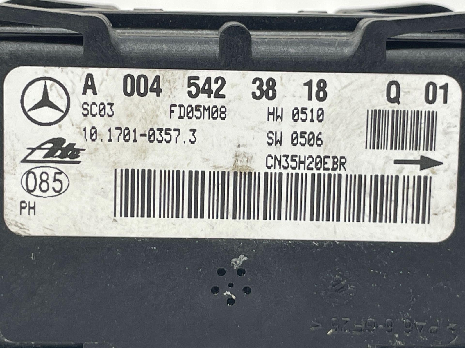2006 MERCEDES ML SERIES YAW RATE SENSOR COMPUTER CONTROL MODULE 0045423818 06