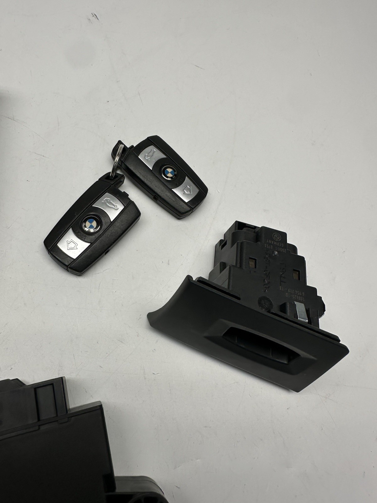 07-13 BMW 328I E90 E92 E93 N51 MSV80.1 SET DME ECM CAS 3 MODULE KEY OEM *NOTE*