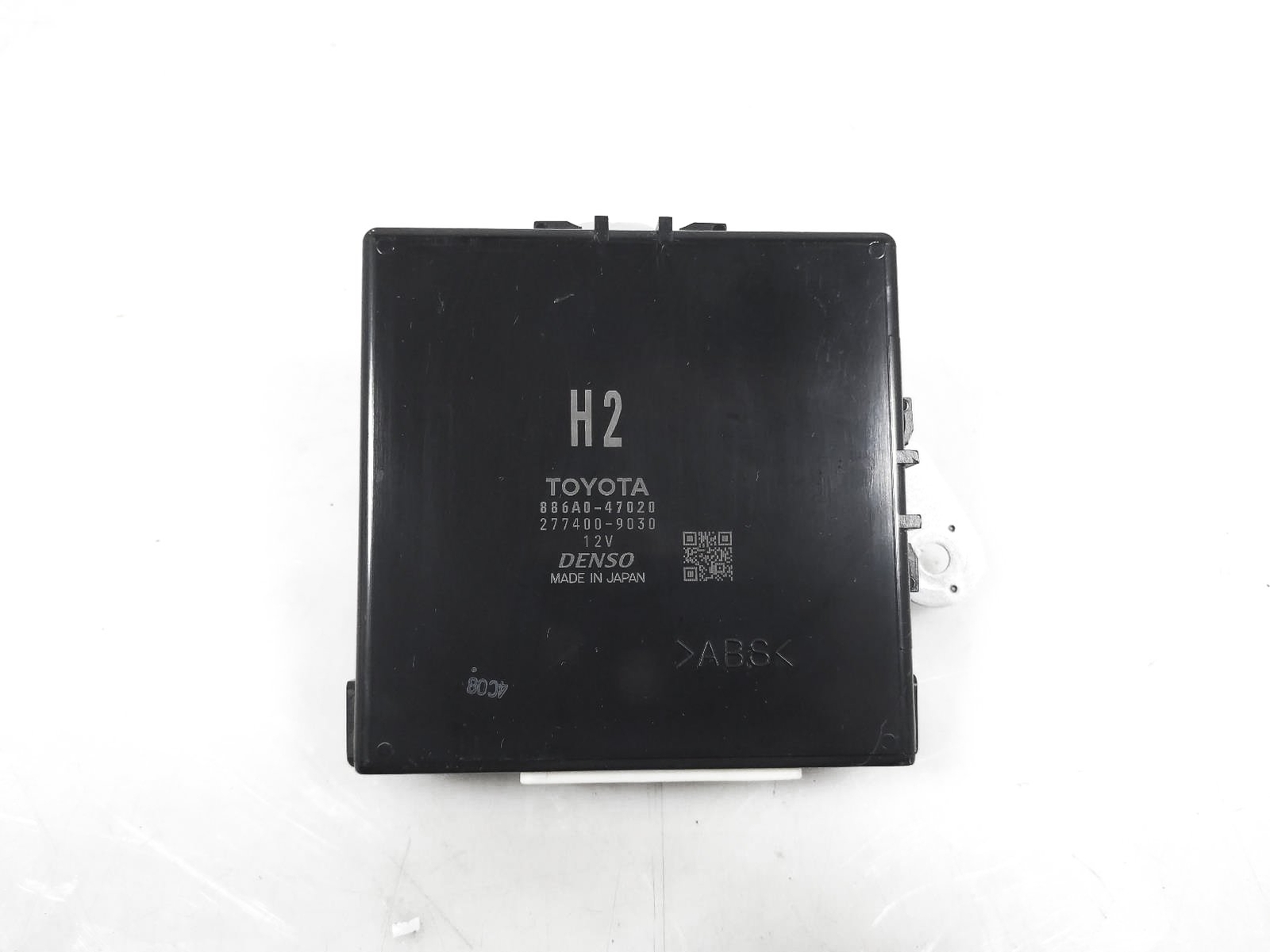 2018-2020 Toyota Prius Prime Heat Temperature Pump Control Module 886A0-47020