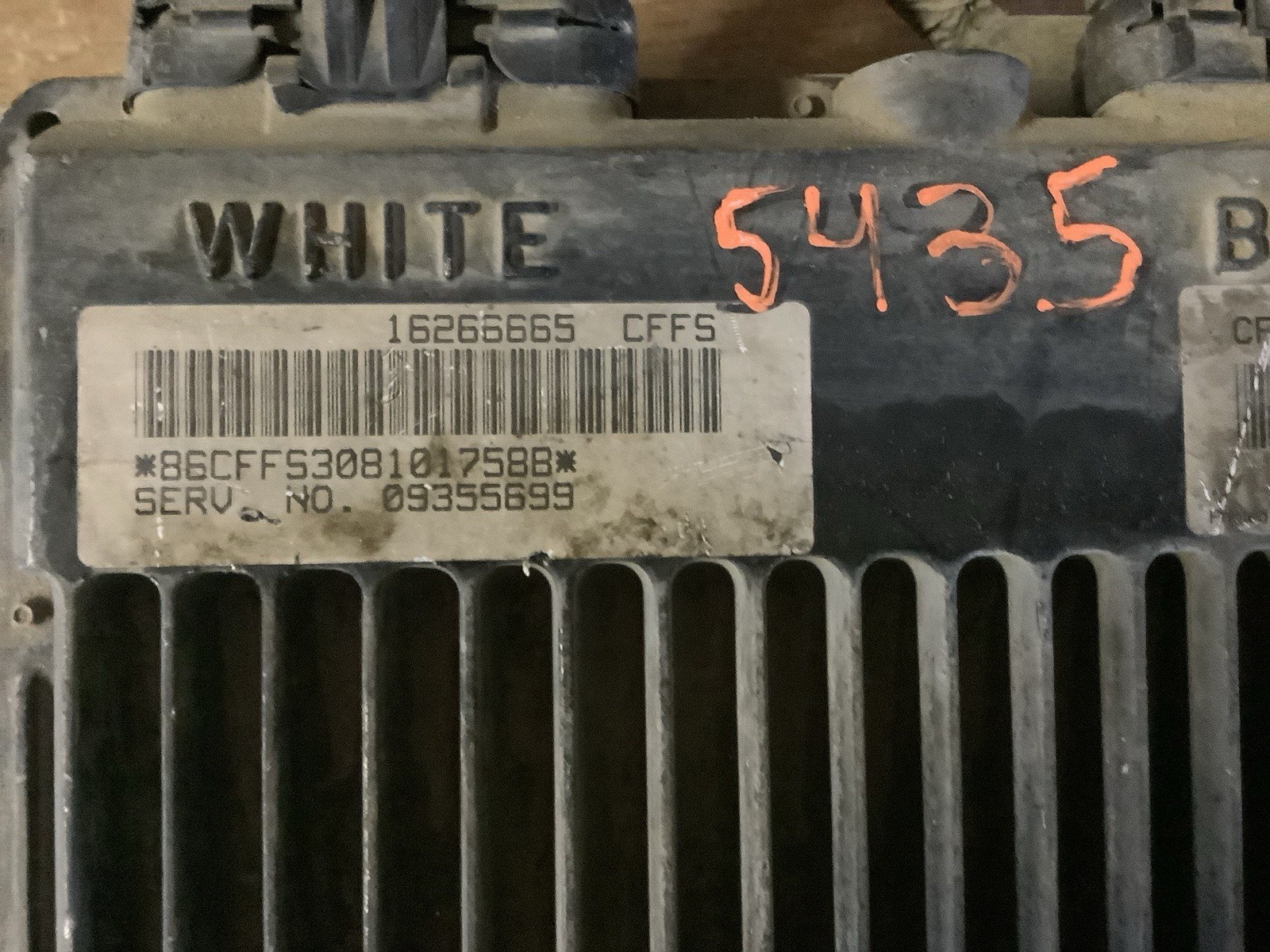 Chevrolet Truck 16266665 ((CFFS)) Engine Control Module (5435)