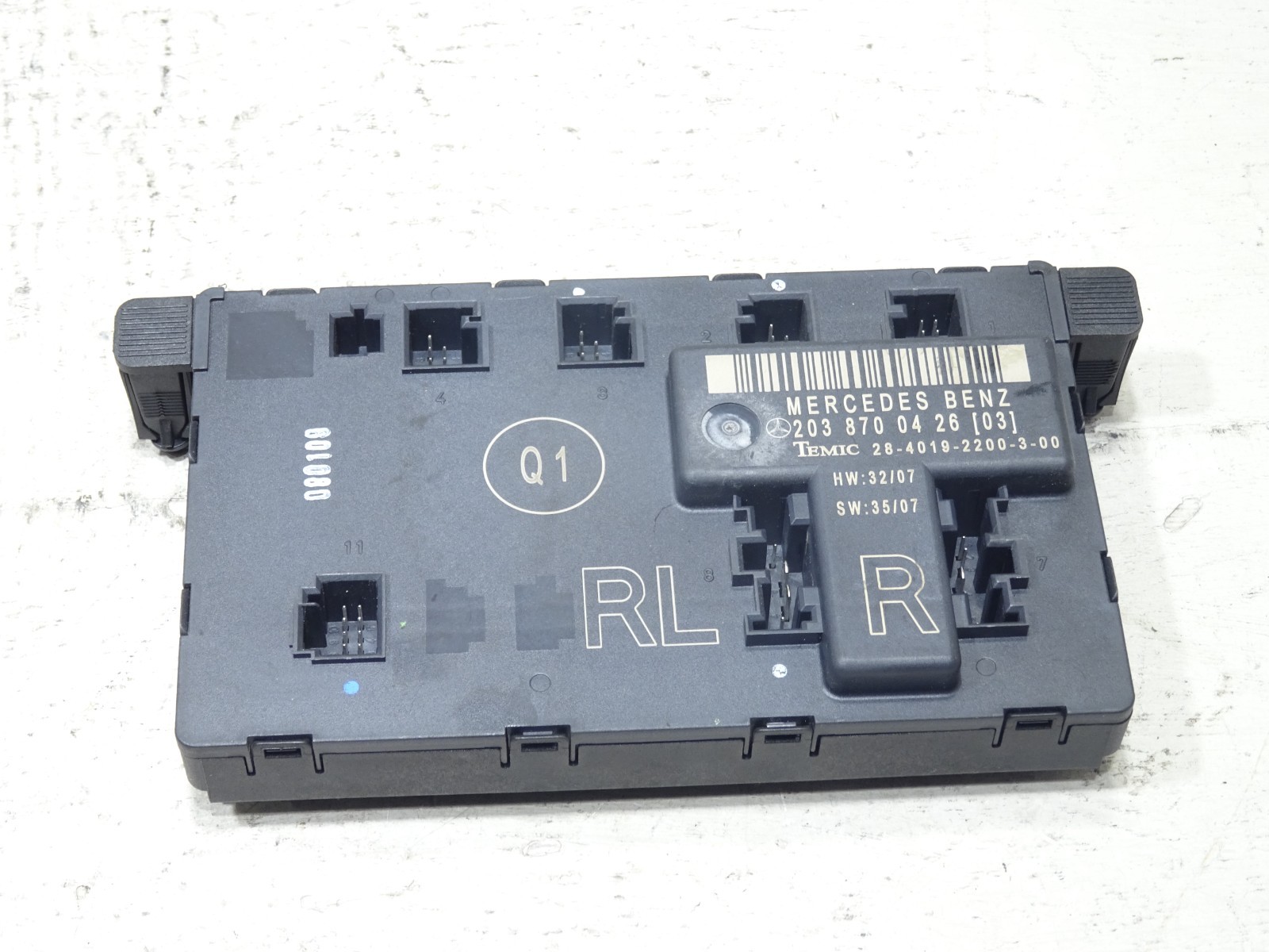 MERCEDES CLC CL203 DRIVERS SIDE FRONT DOOR MODULE ECU A2038700426