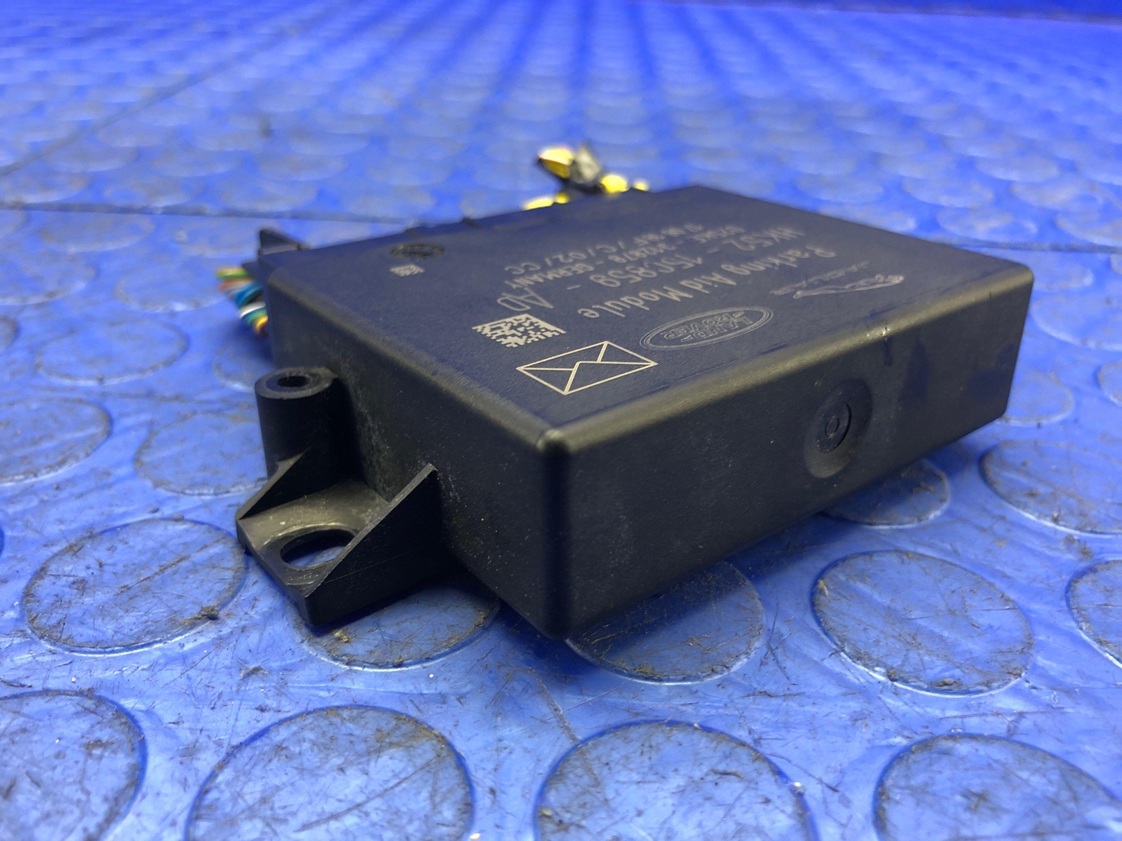 2017-2019 LAND ROVER DISCOVERY OEM DRIVER ASSIST PARKING AID MODULE HK52-15C859