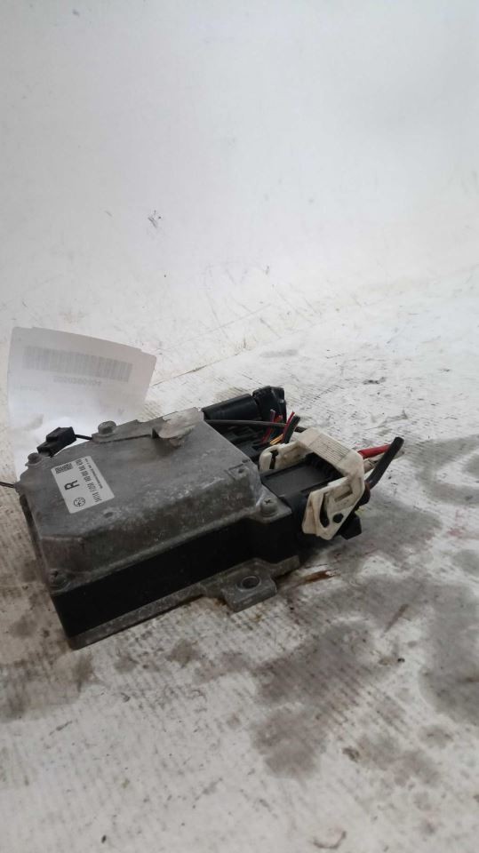 Engine ECM Electronic Control Module 2.0L Automatic Fits 15-16 IMPREZA 445154