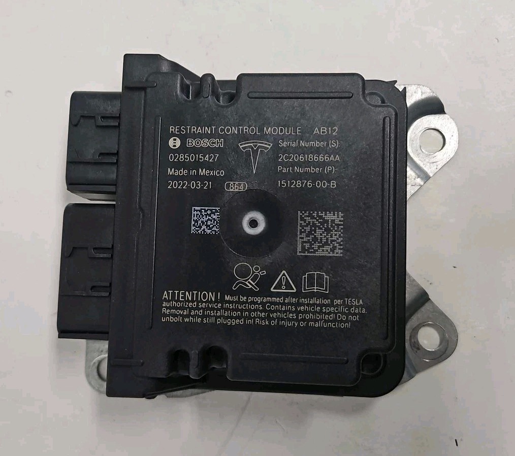 22 TESLA MODEL 3 Chassis Brain Box 1512876-00-B Module Crashed Will Need Reset