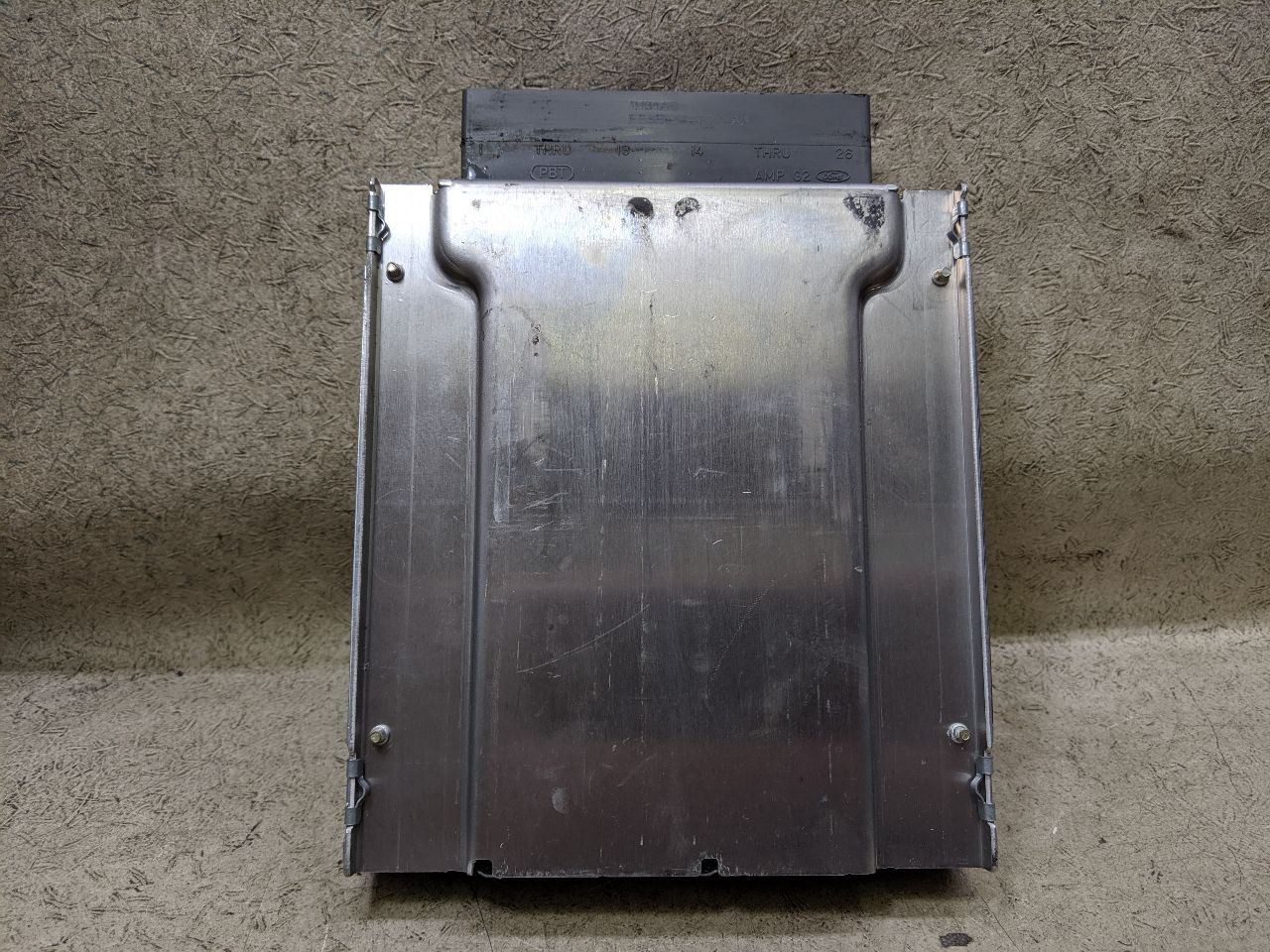 Engine Computer ECM Electronic Control Module Fits 01-03 MAZDA B-4000 box28