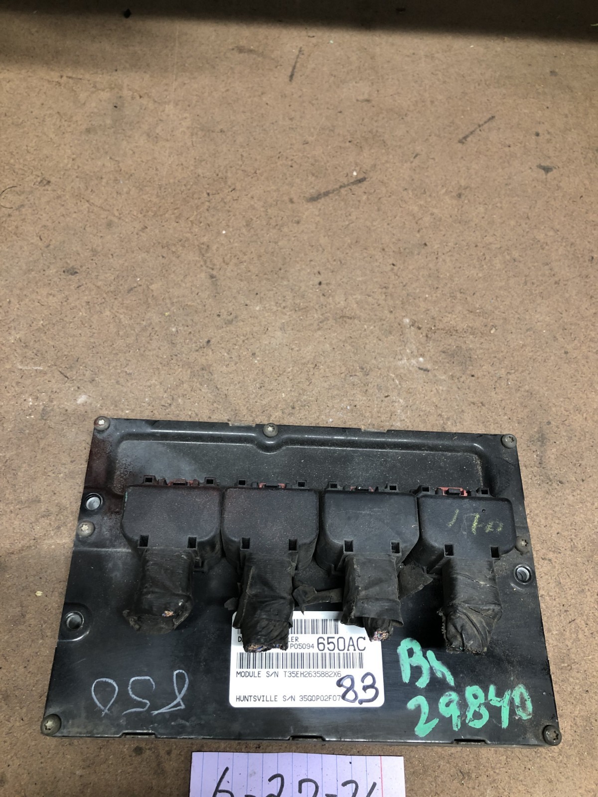 06 Dodge Chrysler Jeep ECU Engine Computer Control Module P05094650AC OEM Plugs