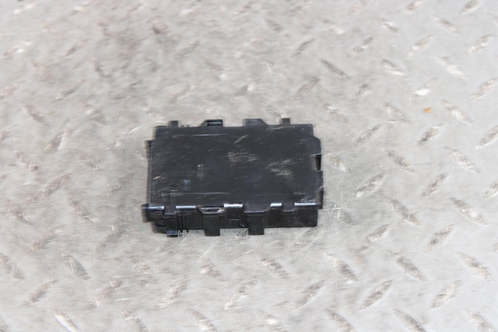 20-24 4 RUNNER Network Gateway RH Dash Control Module BCU BCM Unit Factory OEM