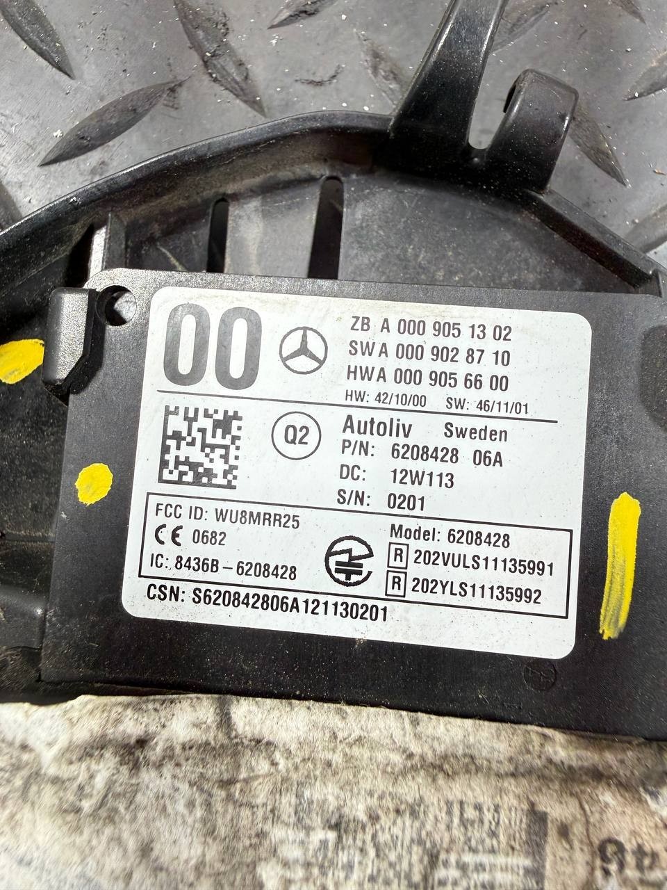MERCEDES BENZ A B ML W166 W176 W246 DISTANCE RADAR SENSOR A0009051302