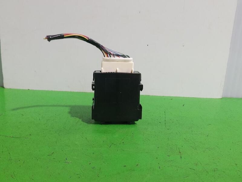 8594002060 132379 electronics module TOYOTA AURIS TOURING SPORTS E18 HYBRID