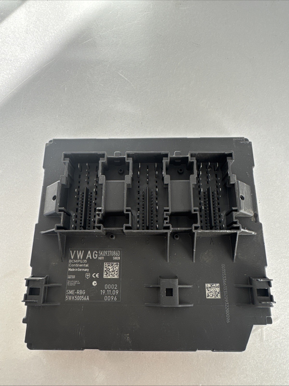 VW AUDI SEAT SKODA Body / Comfort Control Module / BCM / CCM – 5K0937086D