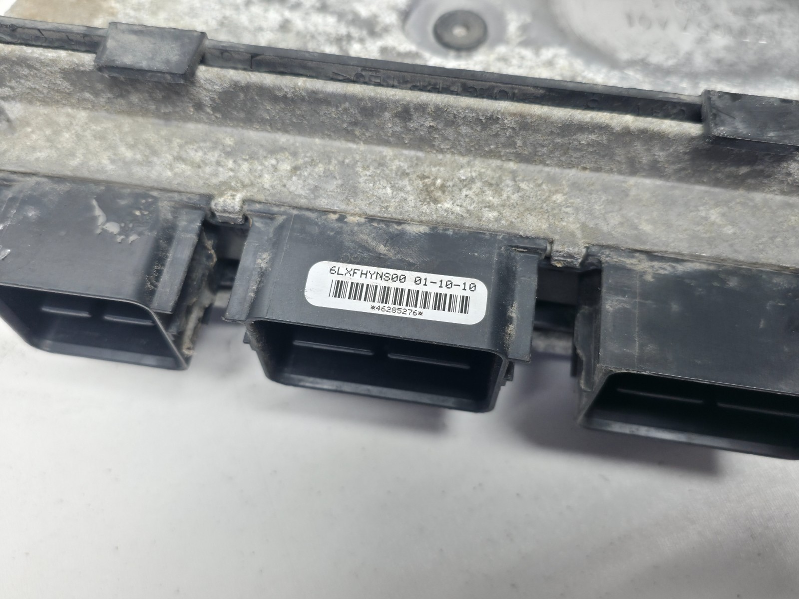 2010 Mazda Tribute Engine Computer AM6A-12A650-DF YDA5 OEM