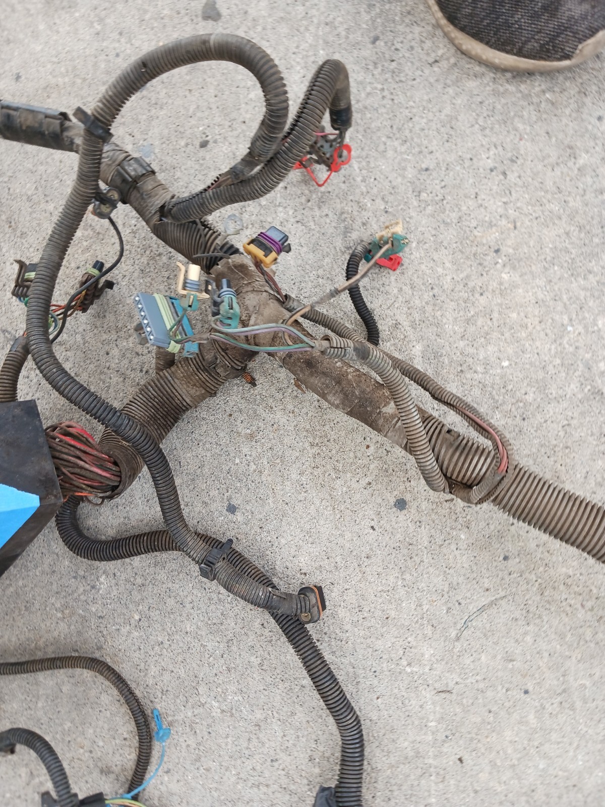 1996 Trans Am Engine Bay Forward Harness Headlights Horns Fans Relays *READ*