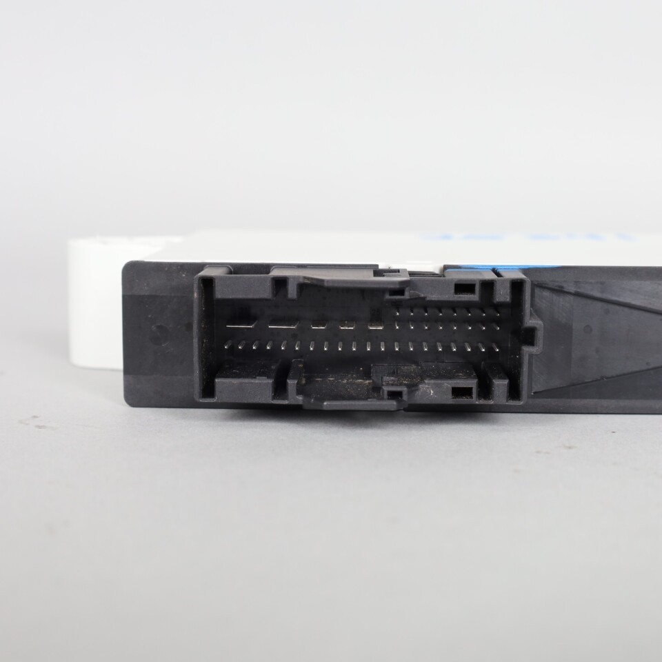 2013 BMW Active5 Comfort Access Control CAS Module 61359297843 OEM